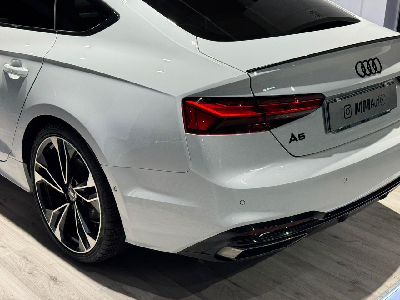 Audi A5 35 TDI S tronic Line Edition Identity Black