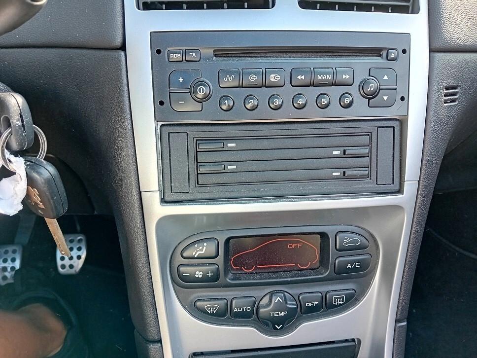 Peugeot 307 1.6 16V CC