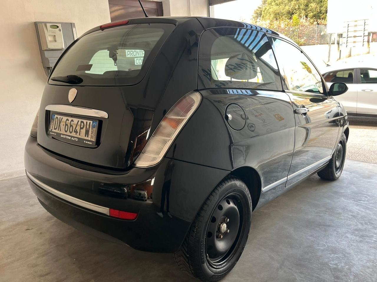 Lancia Ypsilon 1.2 benzina