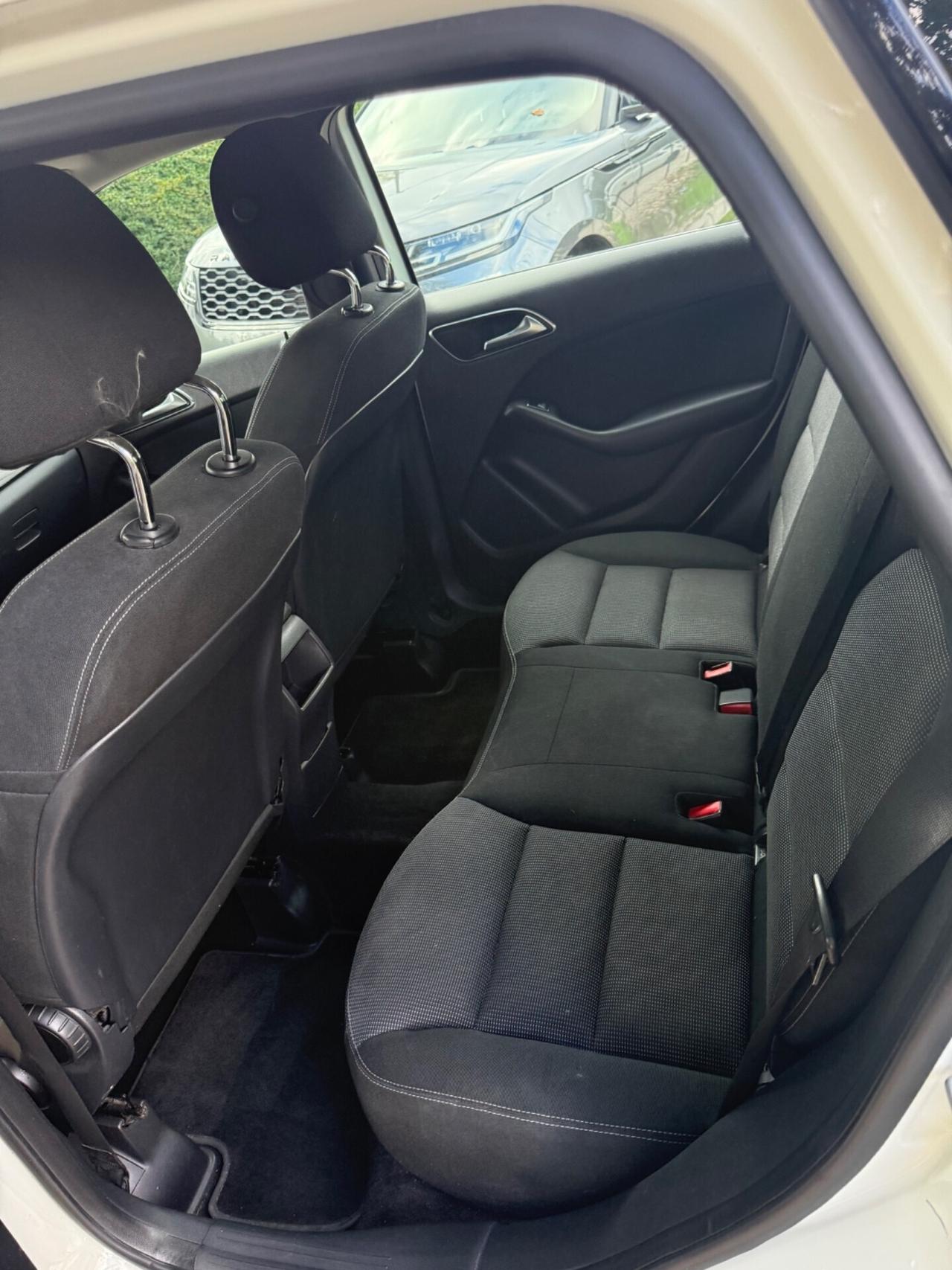 Mercedes-benz B 200 CDI Executive km certificati