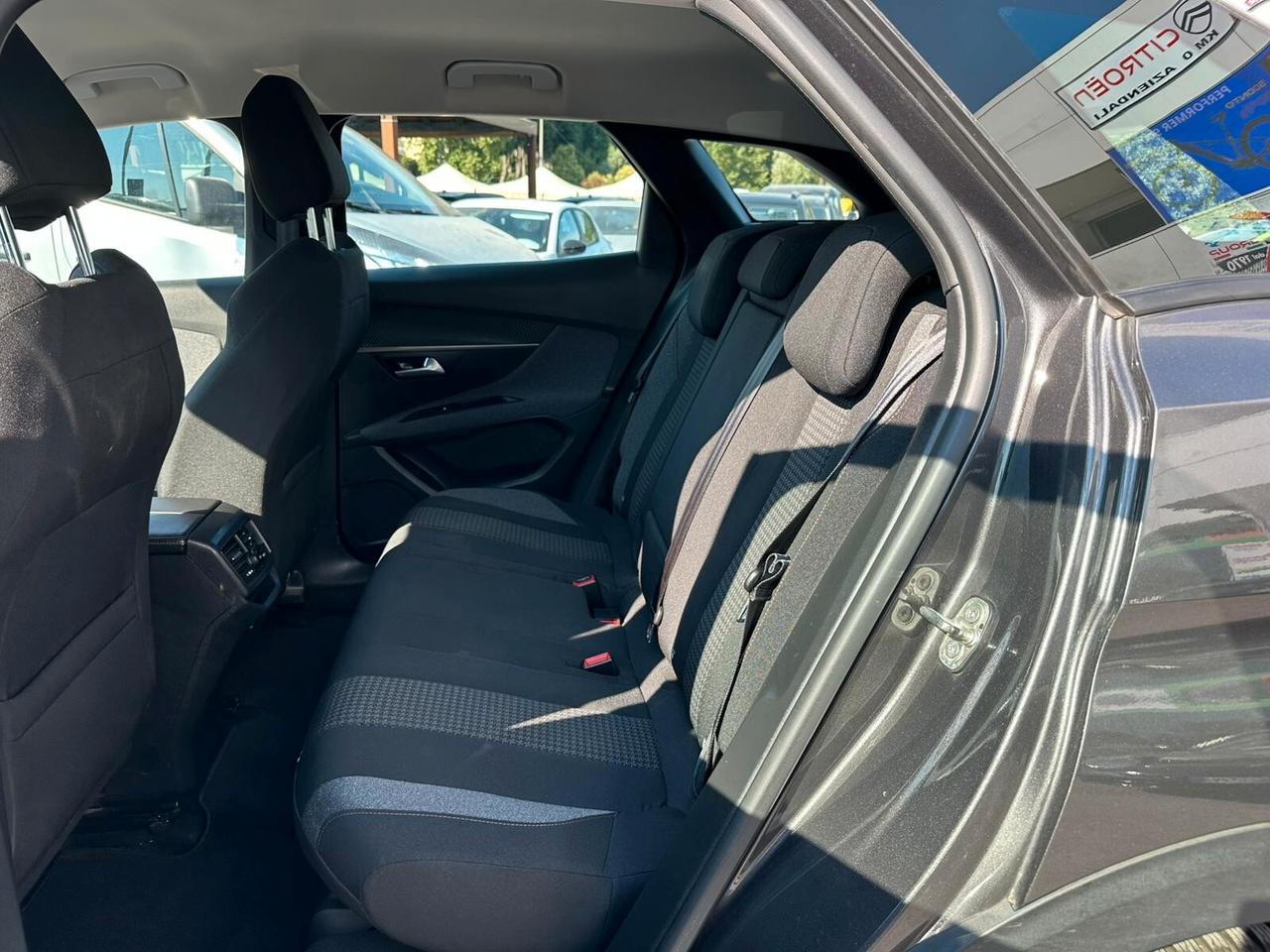 Peugeot 3008 BlueHDi 130 S&S EAT8 Allure