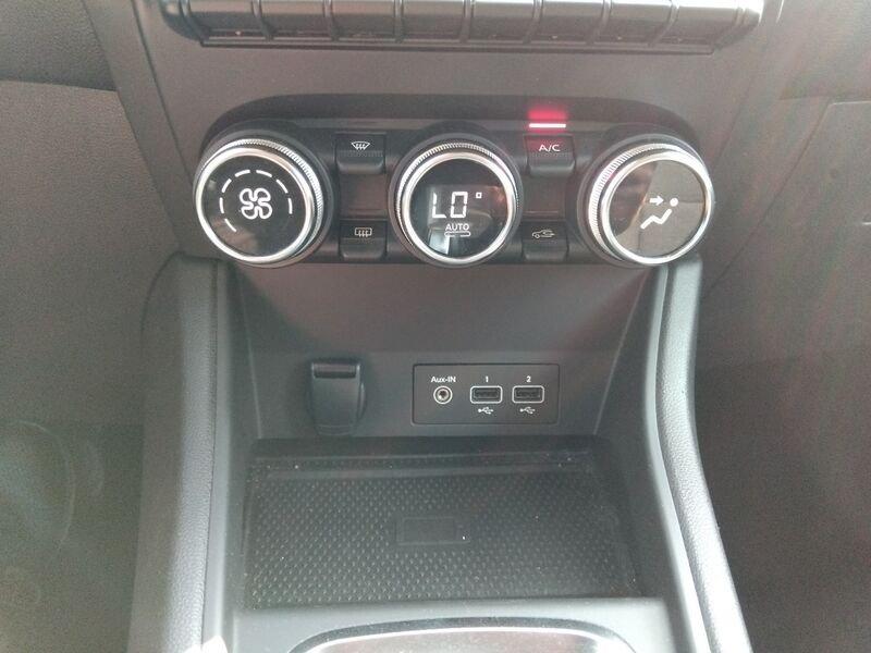 Renault Captur II 2019 1.6 E-Tech full hybrid Techno 145cv auto