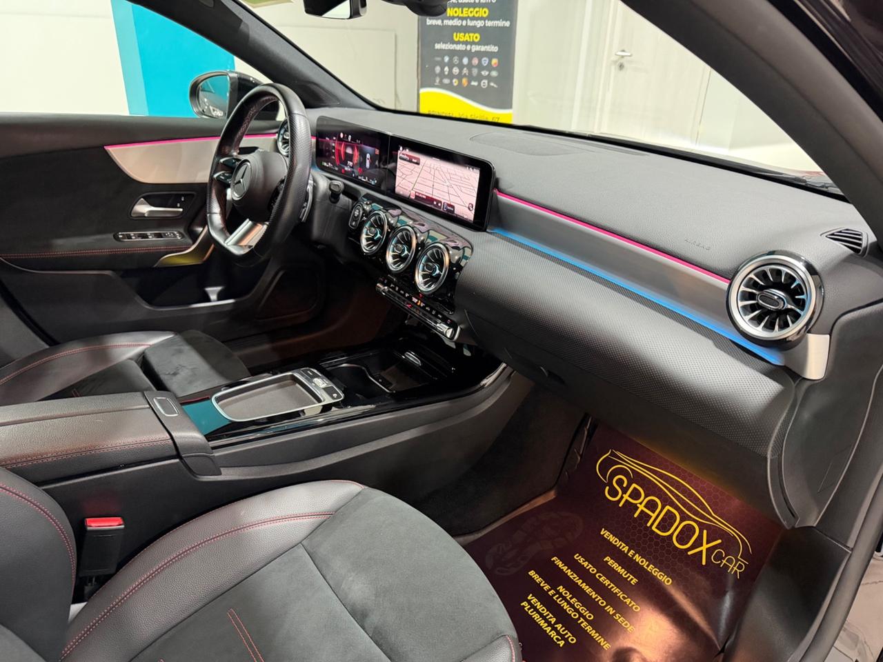 MERCEDES CLASSE A200D *NIGHT EDITION *PREMIUM *UNICOPROPRIETARIO