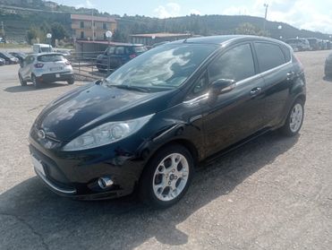 Ford Fiesta Ikon 1.4 TDCi 70CV 5 porte