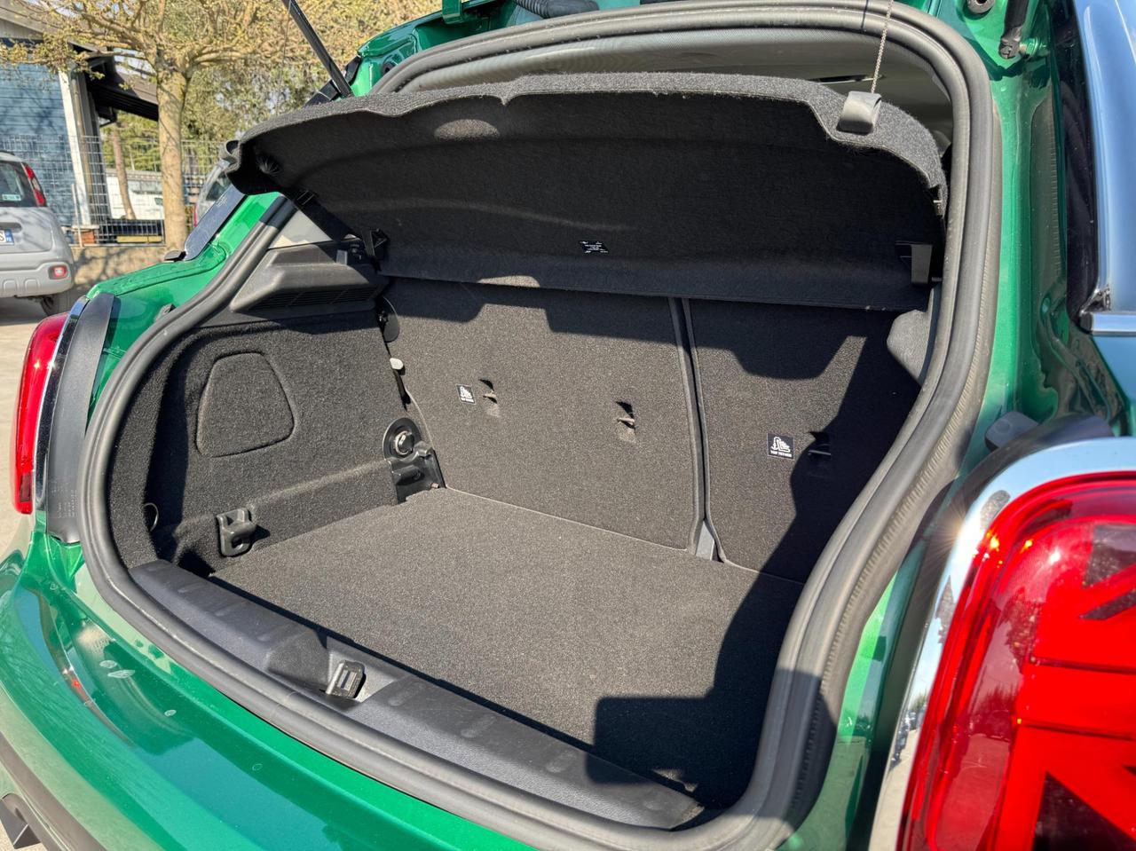 Mini 5 Porte One Essential 1.5 Twin Power Turbo 102cv Steptronic