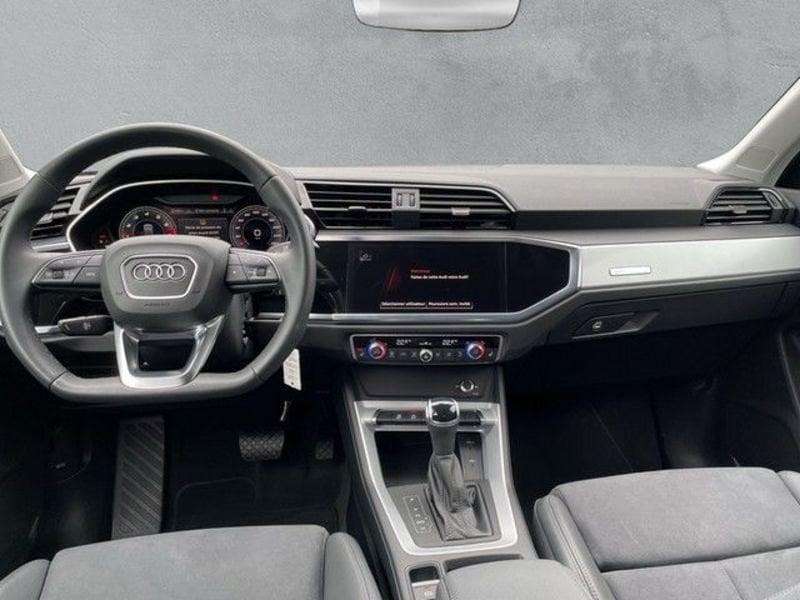 Audi Q3 35 TFSI S tronic S line Led Matrix Camera 18"
