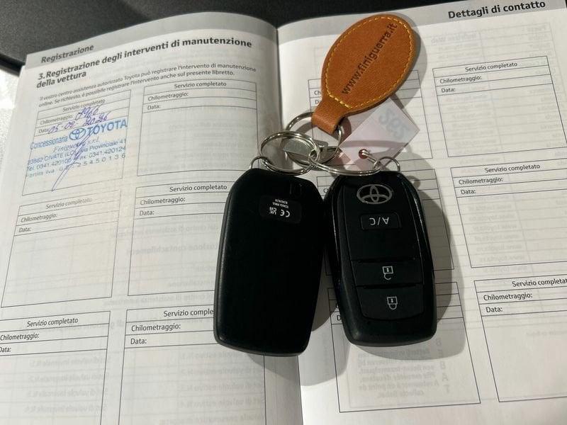 Toyota bZ4X EV (204 CV) Pure