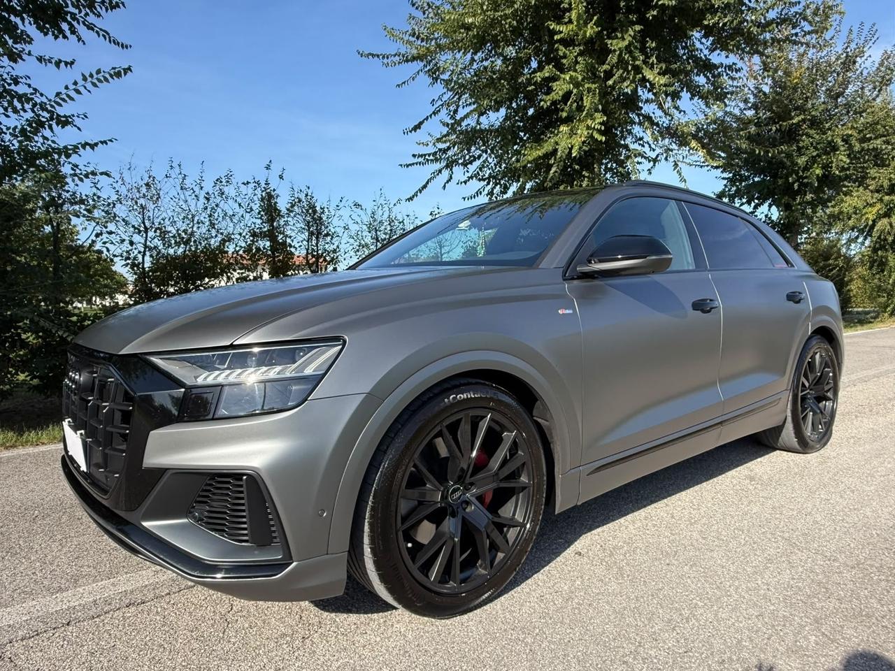 Audi Q8 55 TFSI quattro tiptronic Sport