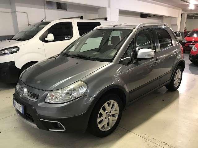 Fiat Sedici Sedici 2.0 mjt Emotion 4x4 135cv / GANCIO TRAINO