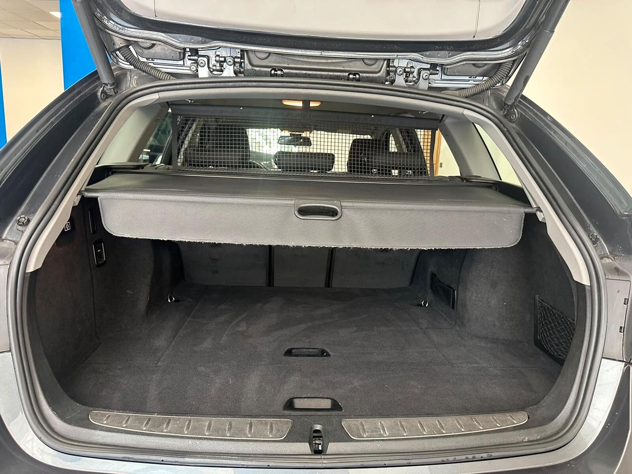 Bmw 320d xDrive Touring Business Advantage