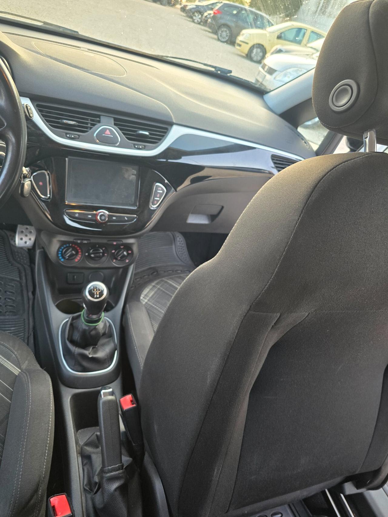 Opel Corsa 1.4 90CV GPL Tech Coupé b-Color
