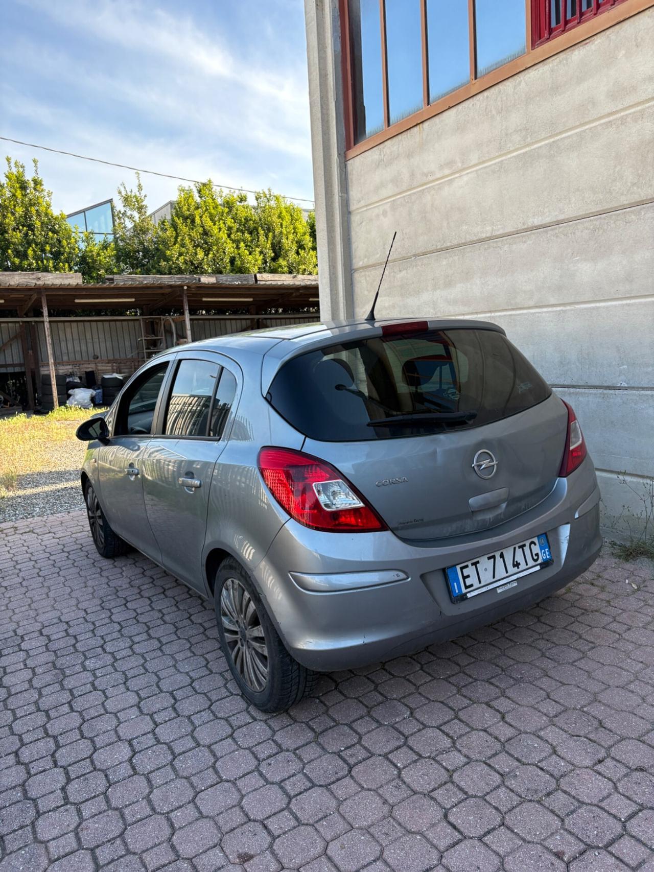 Opel Corsa 1.2 5 porte Edition