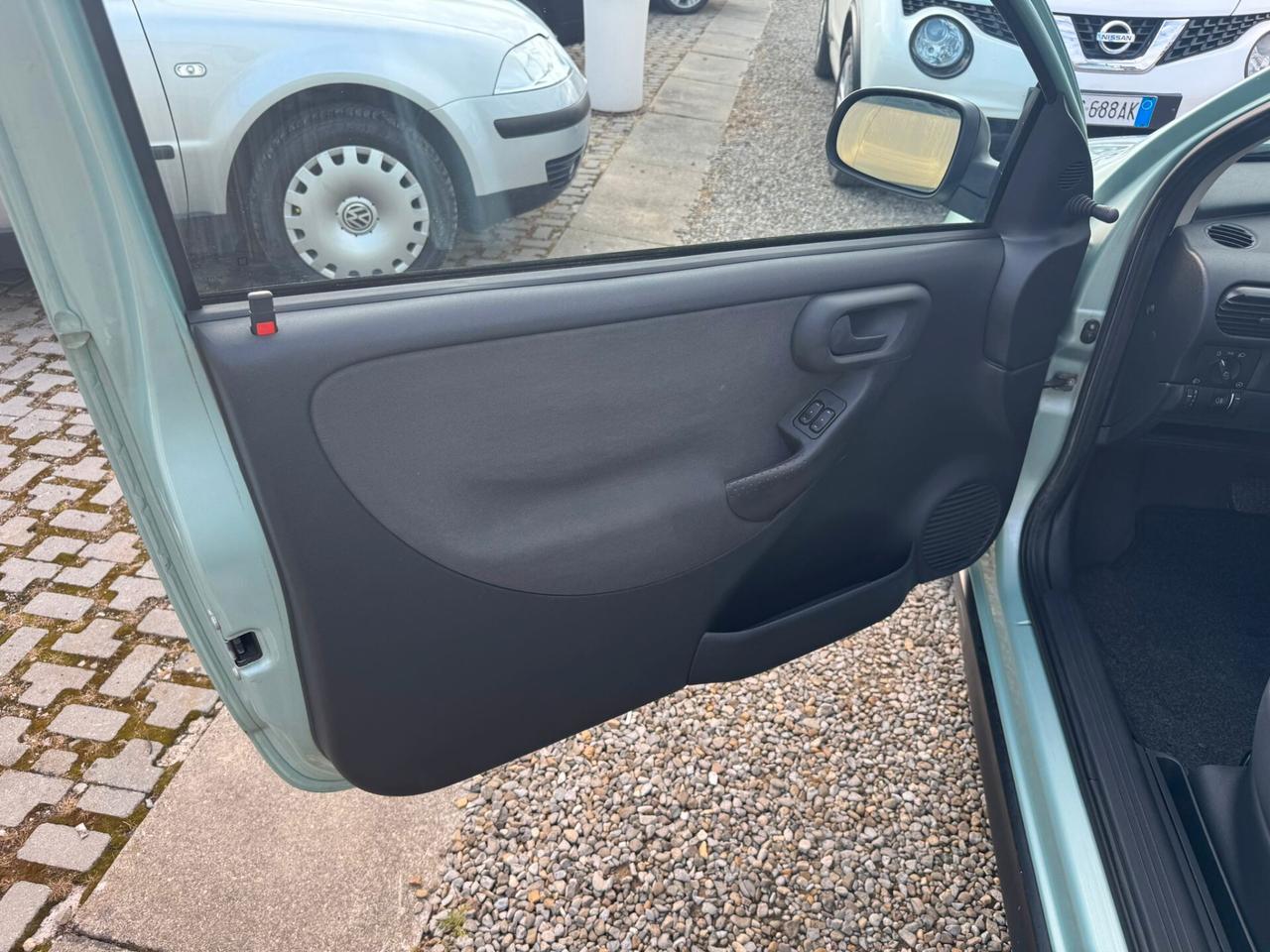 Opel Corsa 1.2i 16V cat 3 porte Cambio Automatico