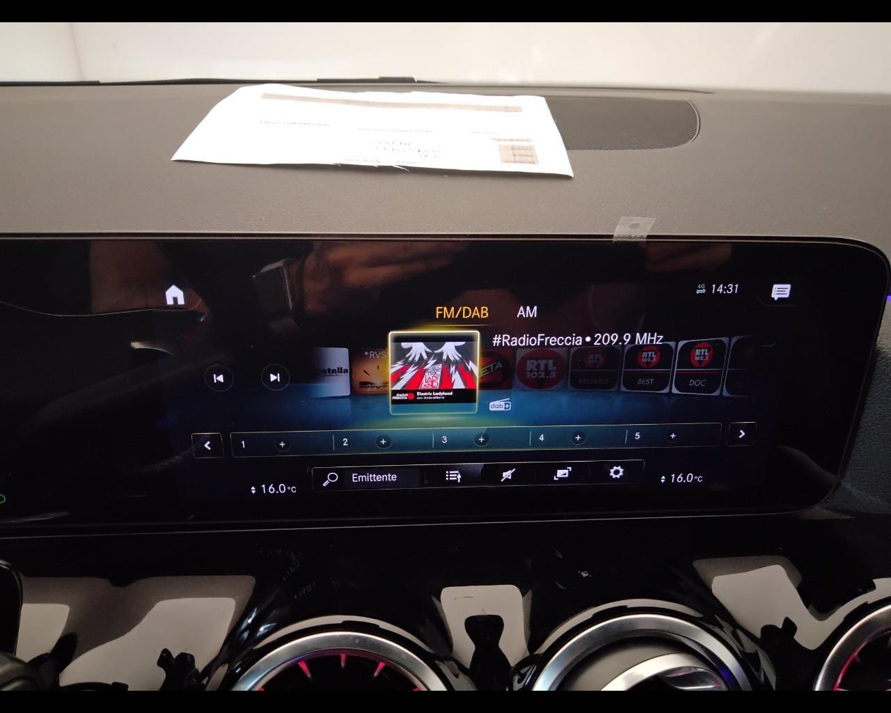 Mercedes-Benz GLA-H247 2020 - GLA 180 d Premium auto