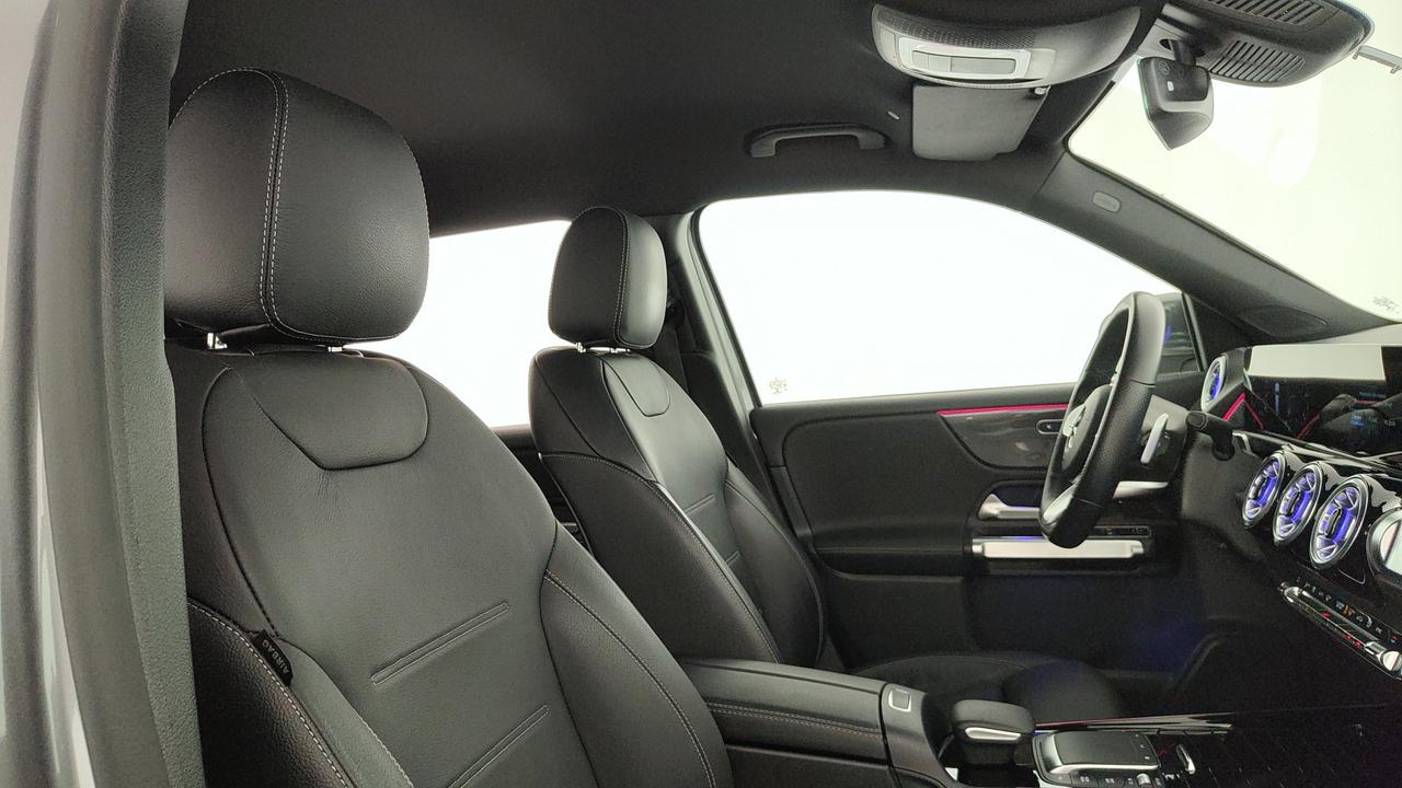 Mercedes-Benz GLB 220 d Premium 4matic auto