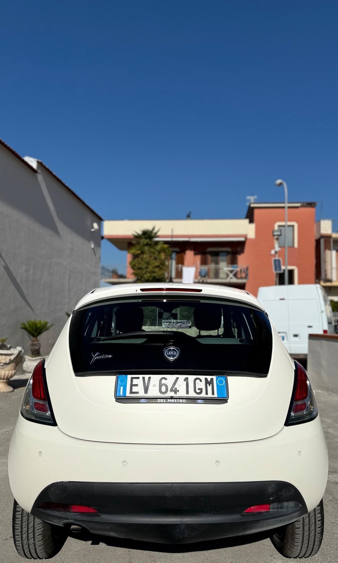 Lancia Ypsilon 0.9 Natural Power