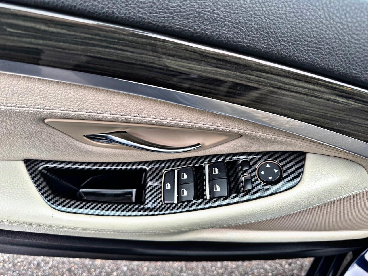 Bmw 530 530d xDrive 258CV Touring Luxury euro 6