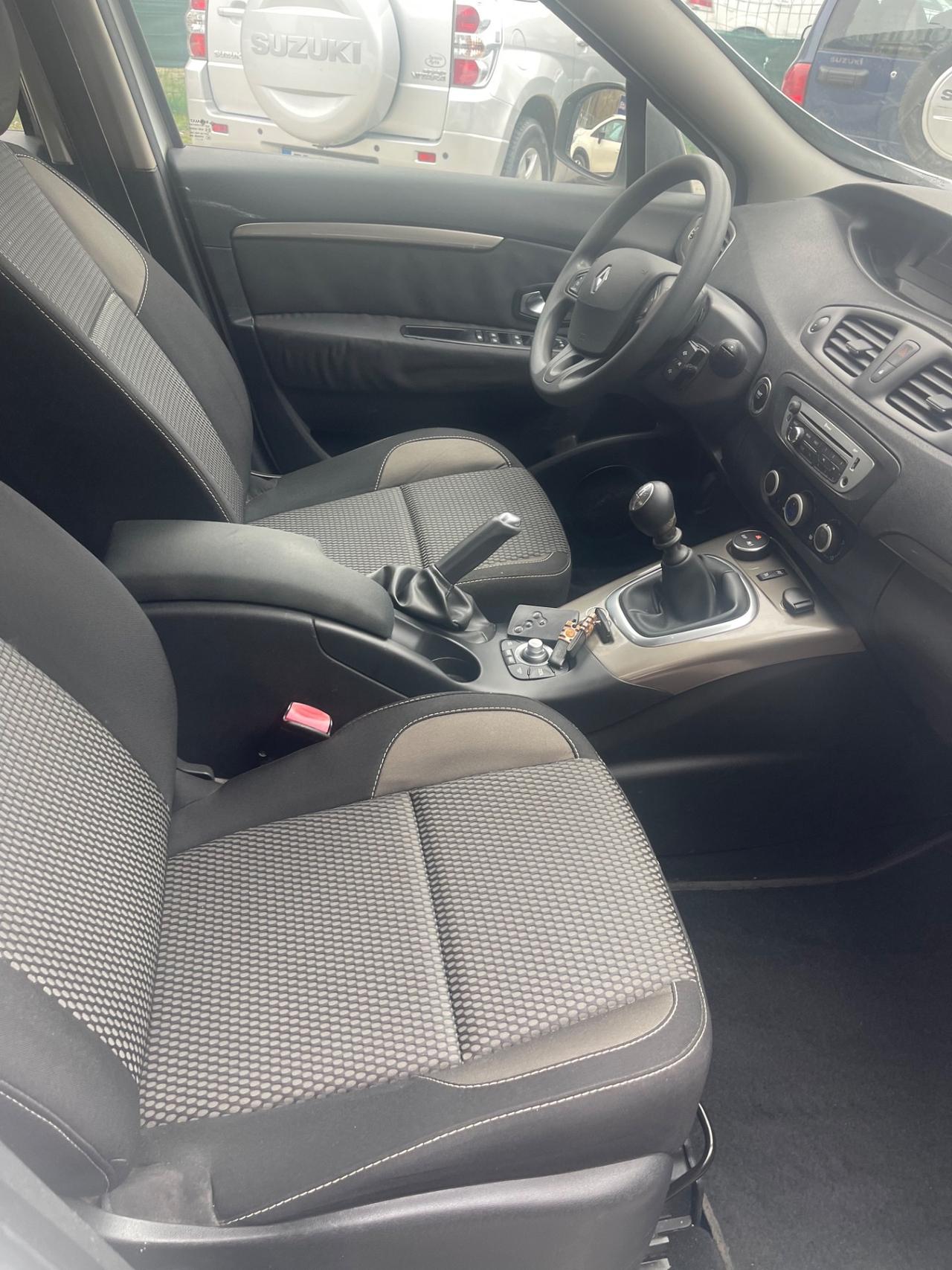 Renault Scenic Scénic XMod 1.5 dCi 110CV Start&Stop Bose