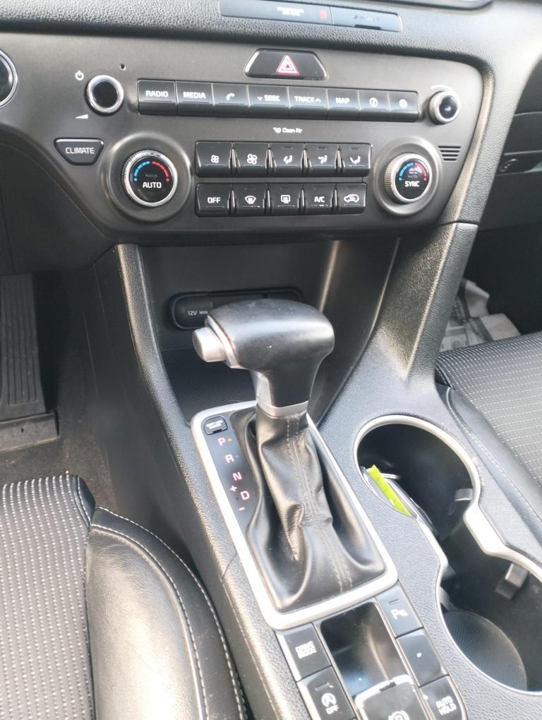 Kia Sportage 1.7 crdi Cool Navi s&s 2wd 141cv dct