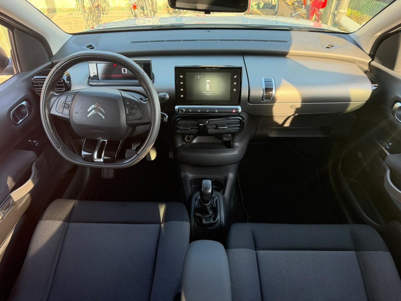 Citroen C4 Cactus PureTech 82 Shine neopatentati