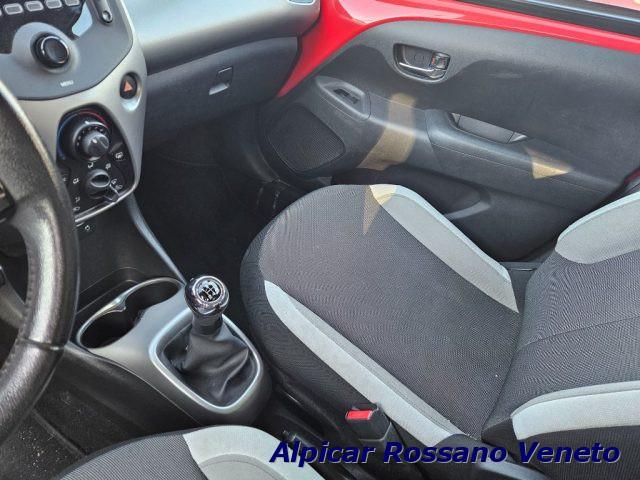 TOYOTA Aygo 1.0 VVT-i 69 CV 5 porte x-wave TSS MMT