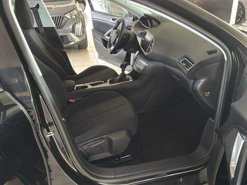 Peugeot 308 Active PureTech 110 S&S