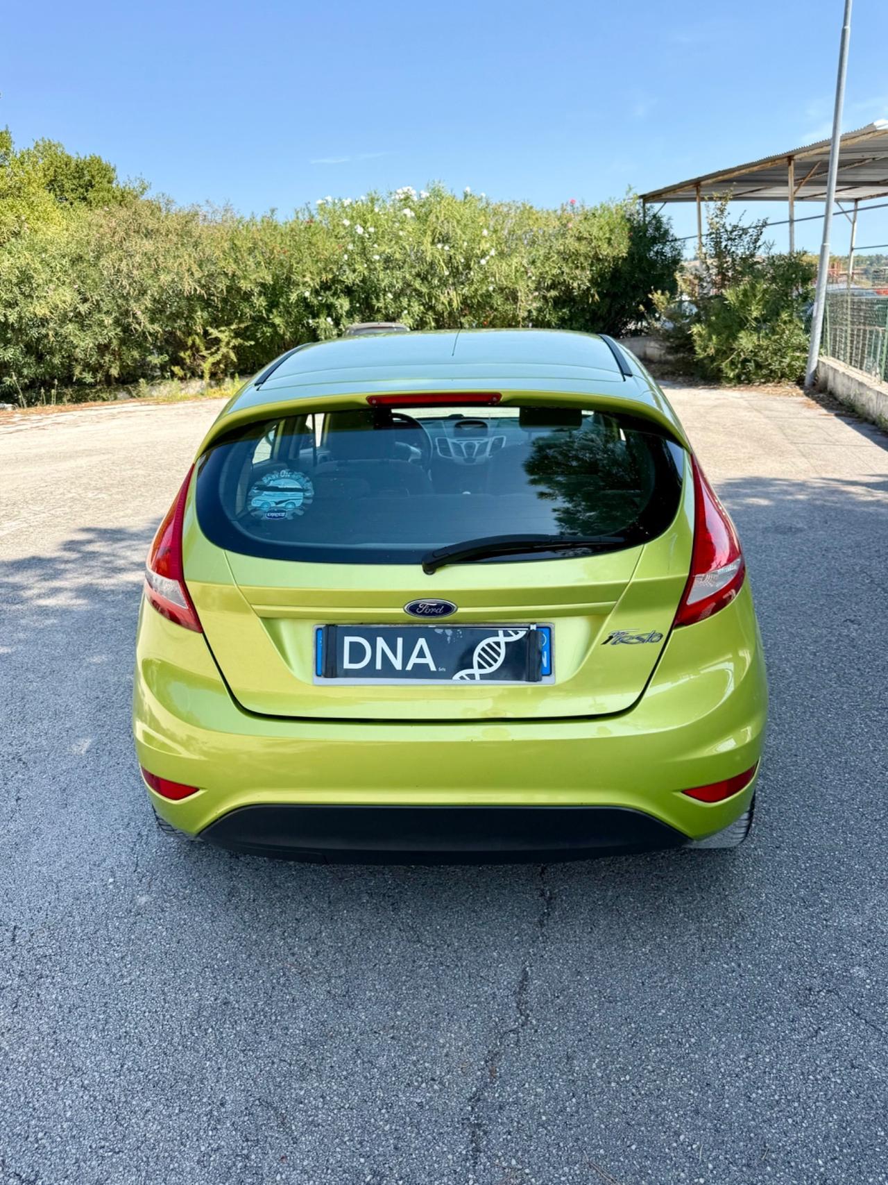 Ford Fiesta 1.2 benzina neopatentati UNIPRO