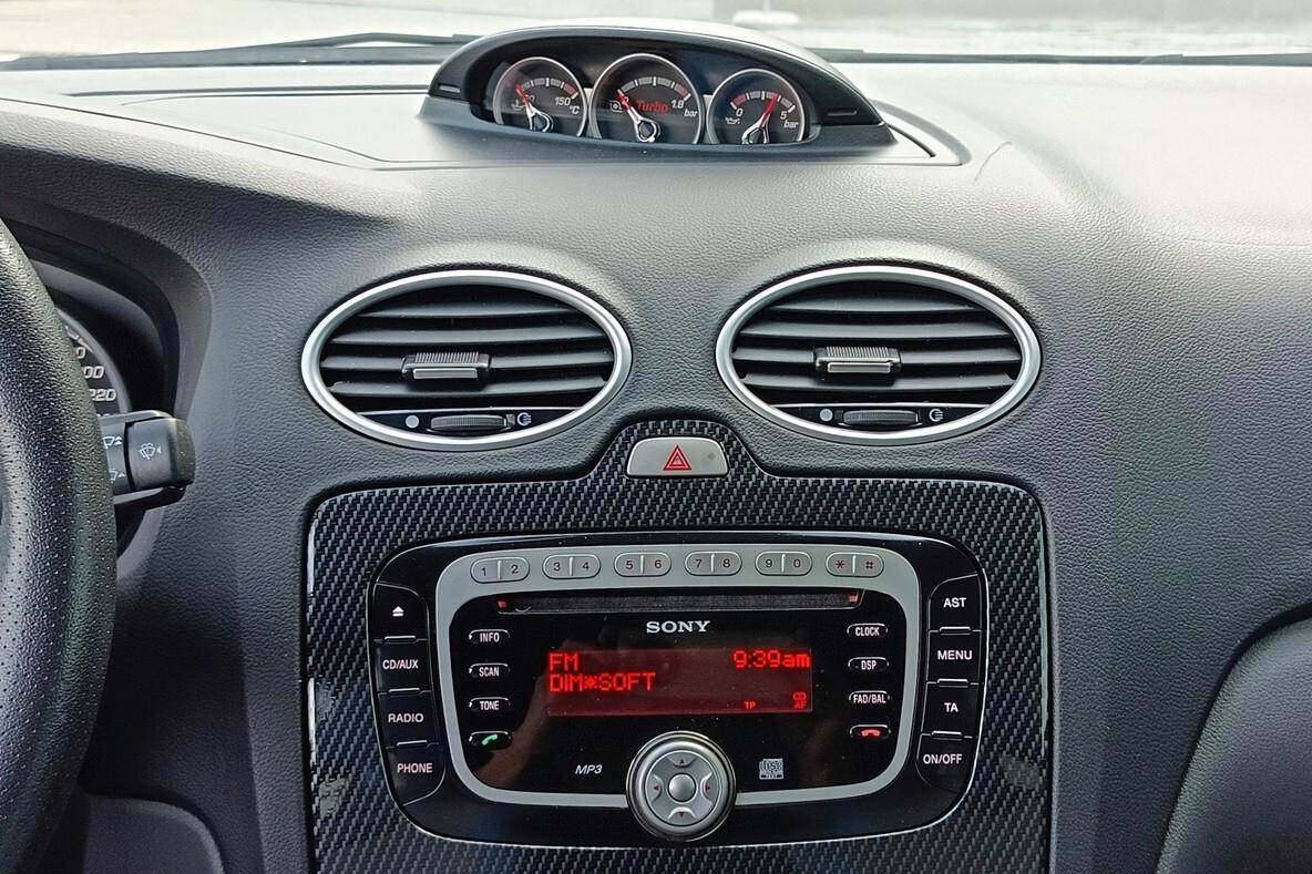 Ford Focus 2.5T (305CV) 3p. RS