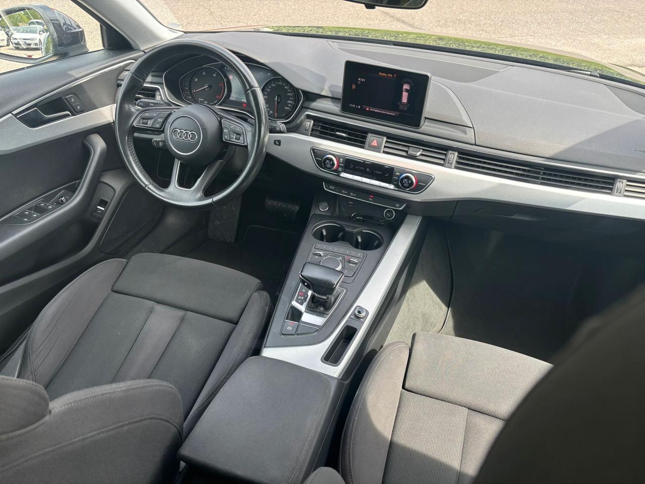 Audi A4 Avant 2.0 TDI 190 CV ultra S tronic Sport