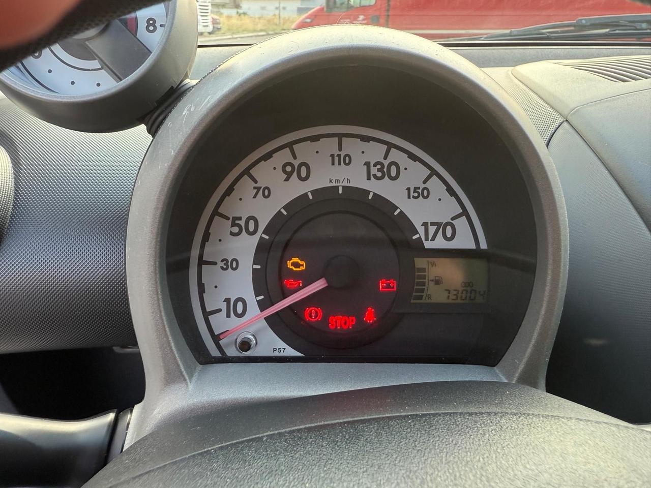 Toyota Aygo 1.0 12V VVT-i 5 porte Deep Ocean Connect MMT