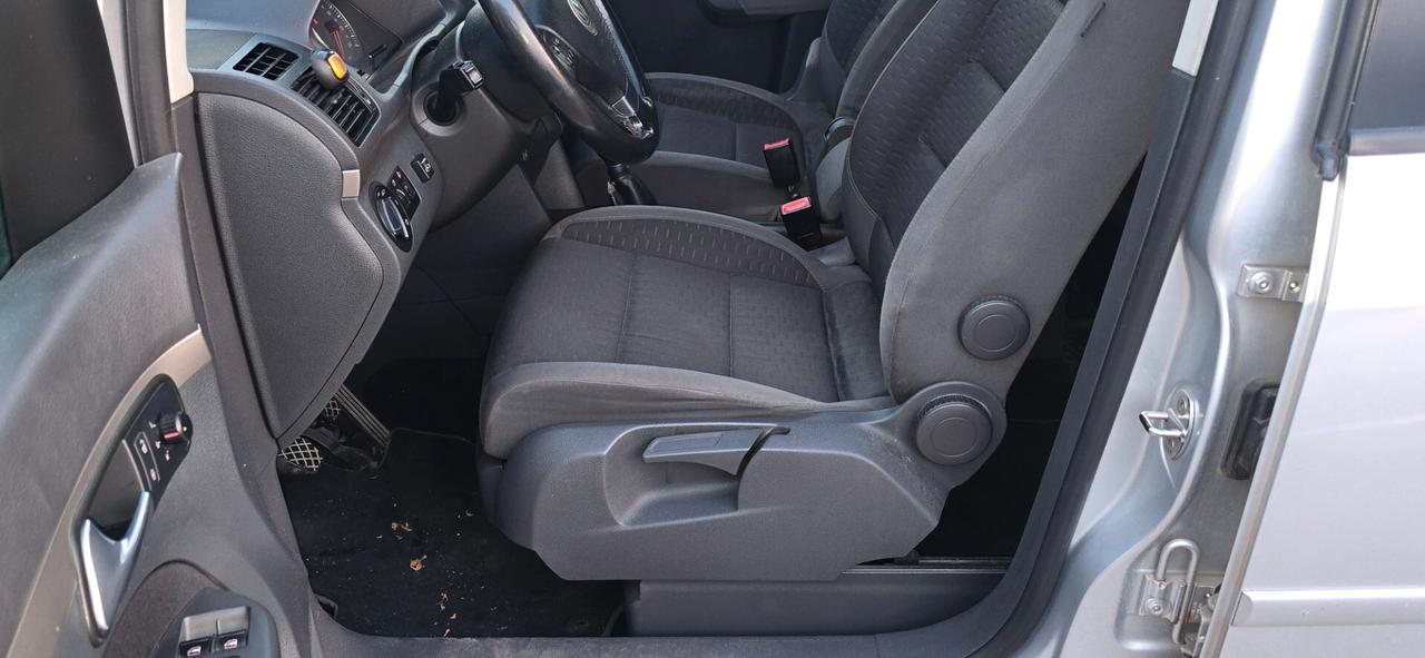 Volkswagen Touran 1.6 Trendline Bifuel G