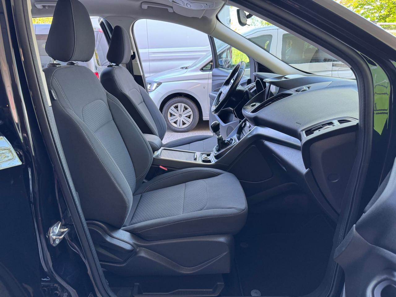 Ford Kuga 1.5 tdci Titanium 1Prop GARANZIA 24 MESI