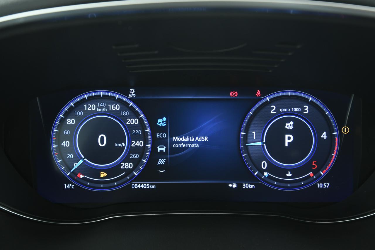 JAGUAR E-Pace 2.0d i4 mhev R-Dynamic SE awd 163cv auto N1+PREZZO+IVA+CAMERA 360