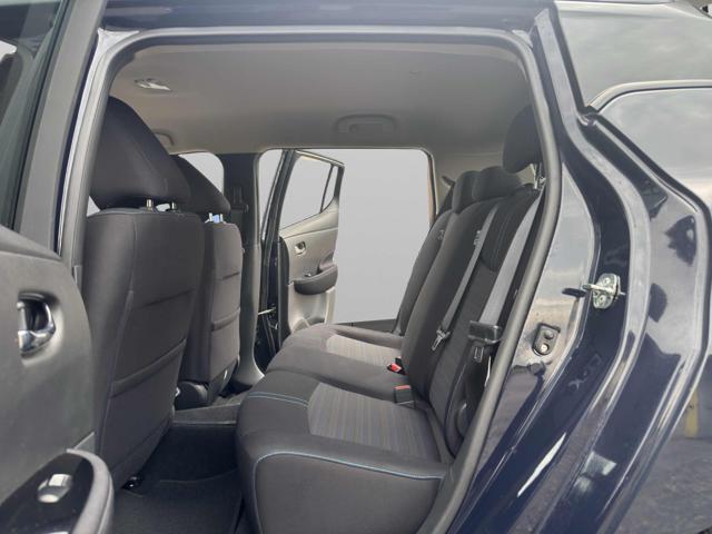 NISSAN Leaf ACENTA 40 KWH-NAVI-SENSORI-RETROCAMERA-POKI KM-