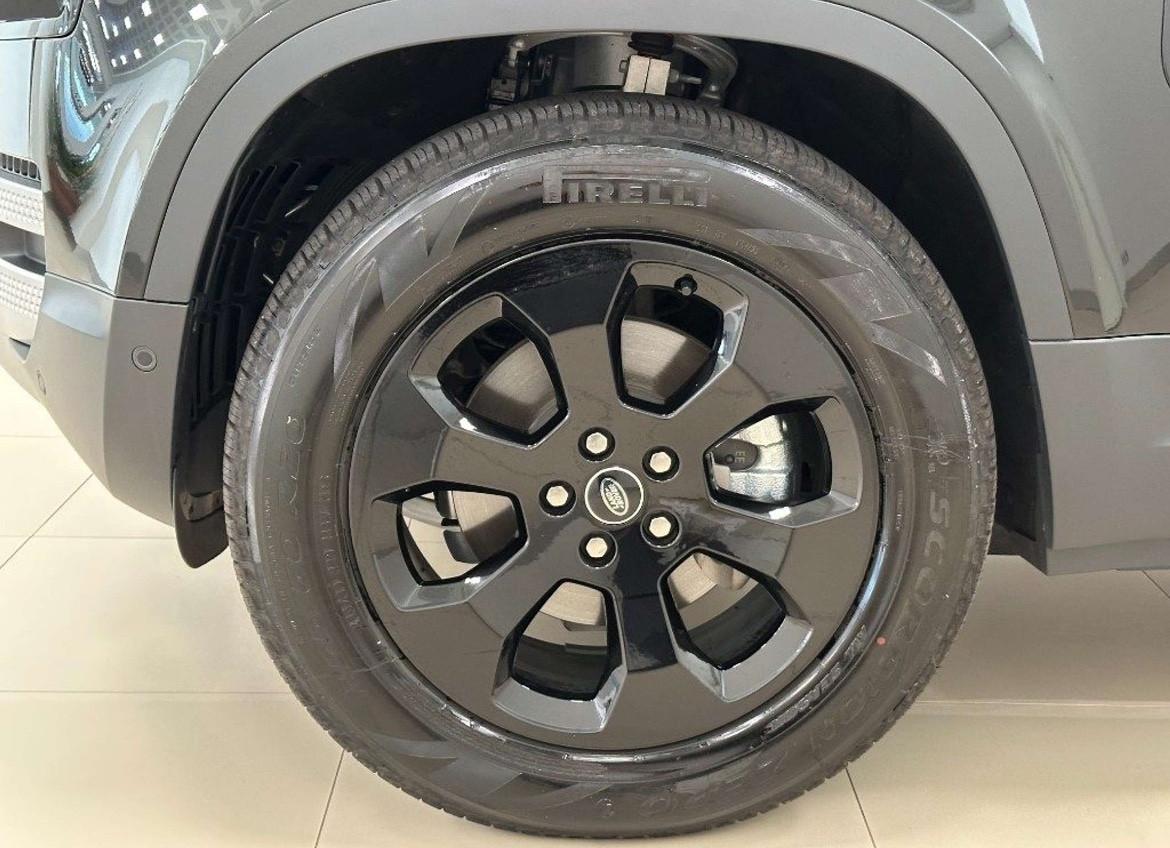 Land Rover Defender 110 3.0D I6 250 CV AWD Auto X-Dynamic NOLEGGIO 12 MESI