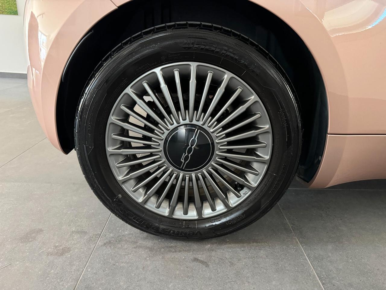 FIAT 500E 42 KWH 118CV ICON 2021