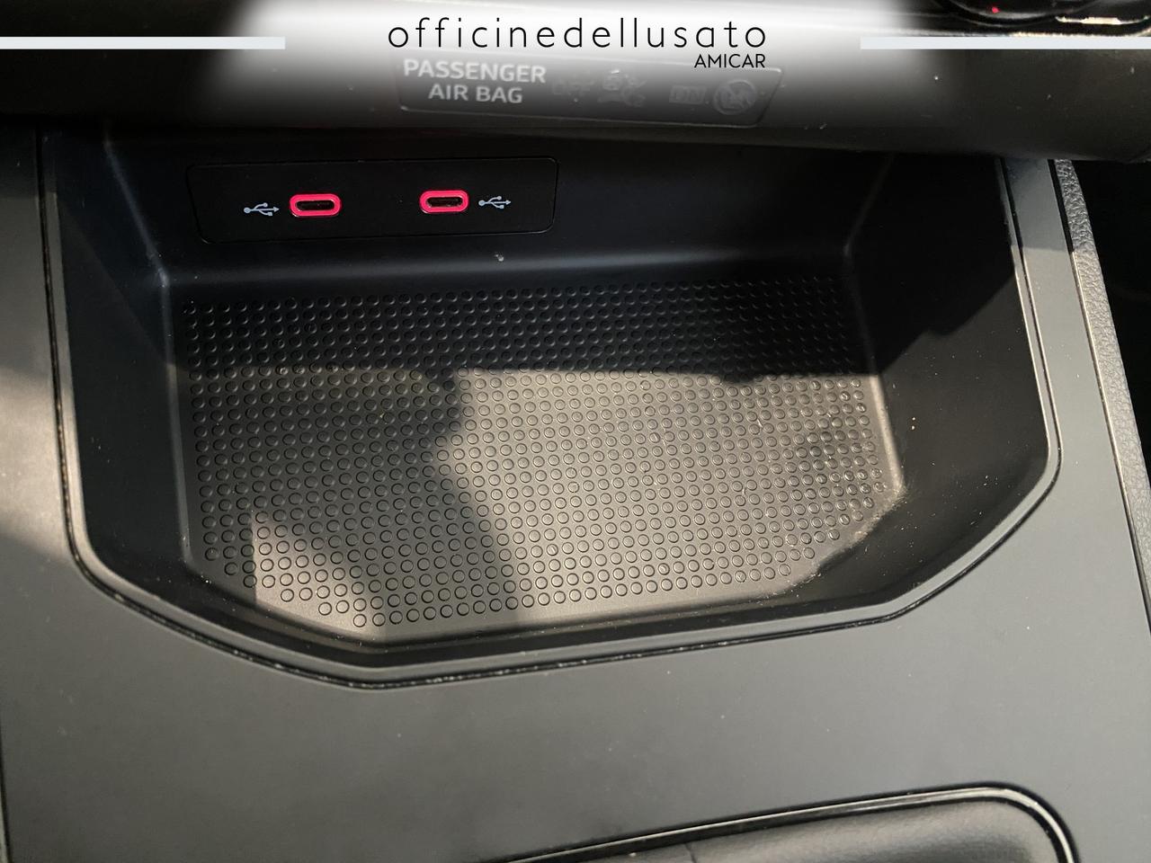 Seat Arona 1.0 ecotsi 95cv reference