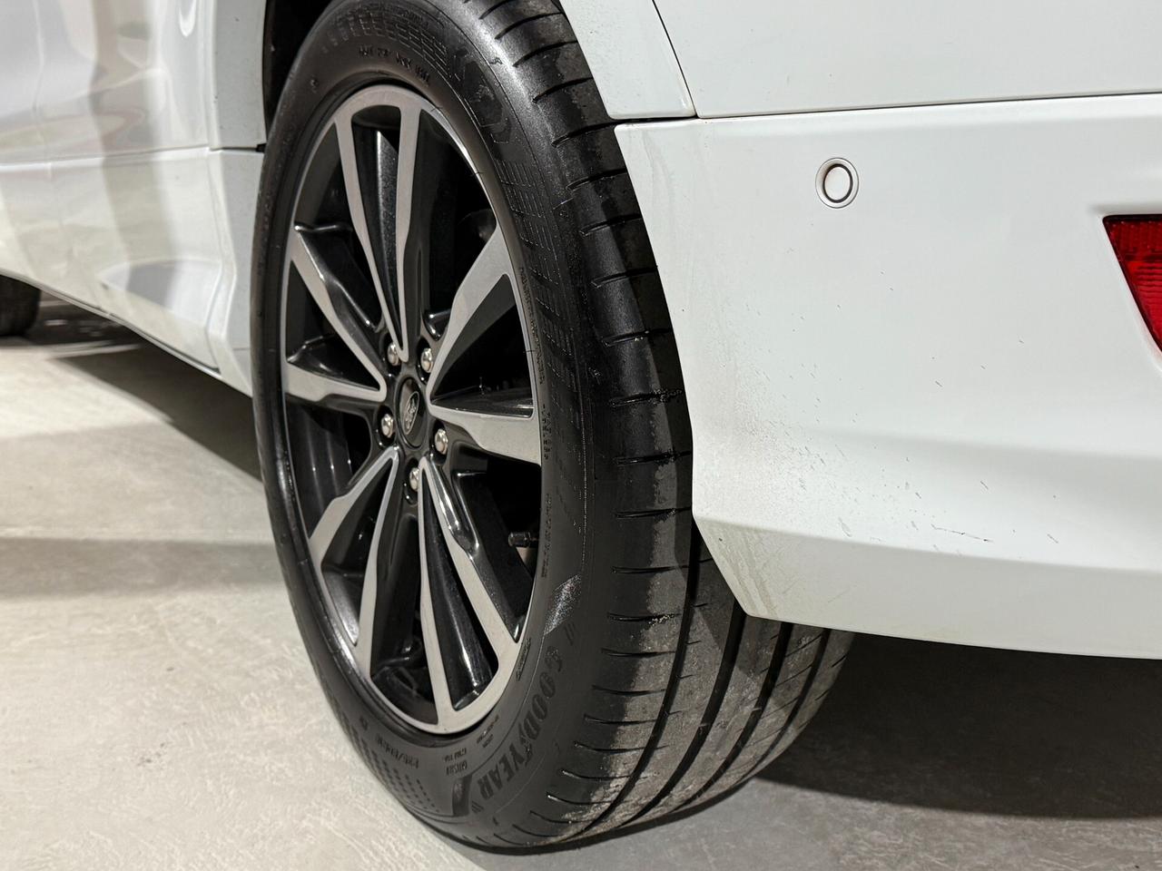 Ford Kuga 2.0 TDCI 120 ST-Line Tetto apribile