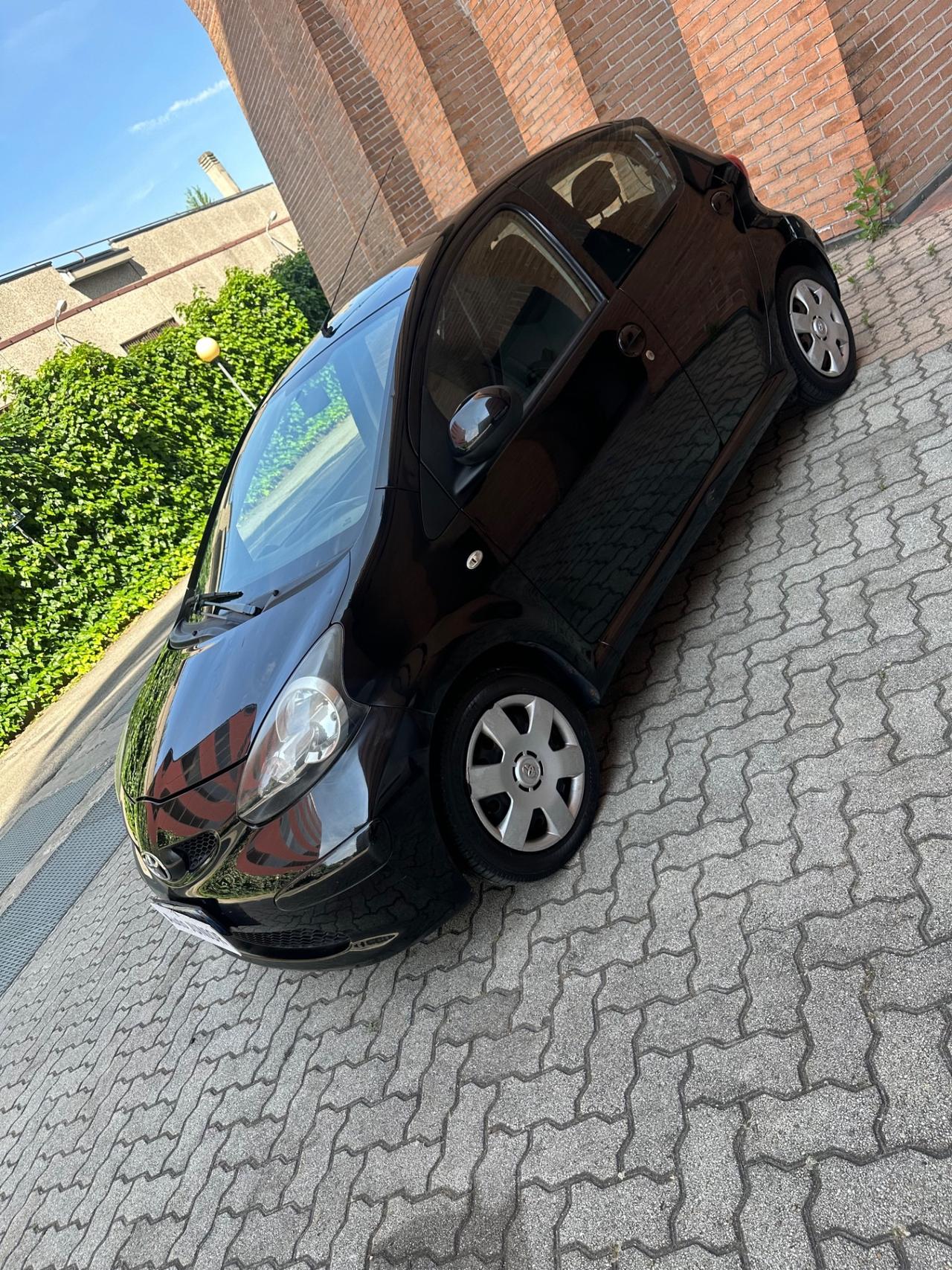 Toyota Aygo 1.0 12V VVT-i 5 porte