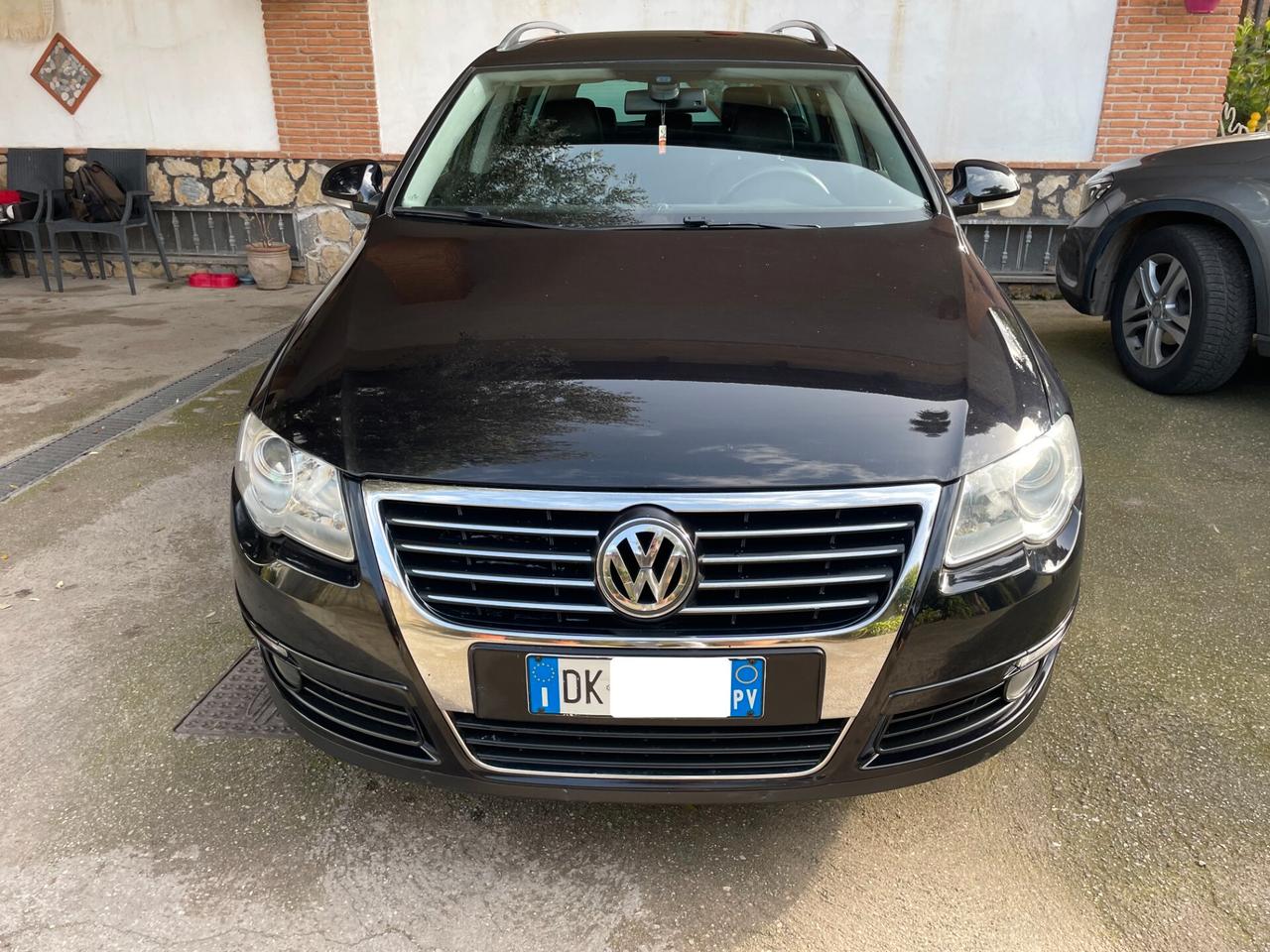 Volkswagen Passat SW 2.0 140 CV TDI Variant Highline Full optional manuale