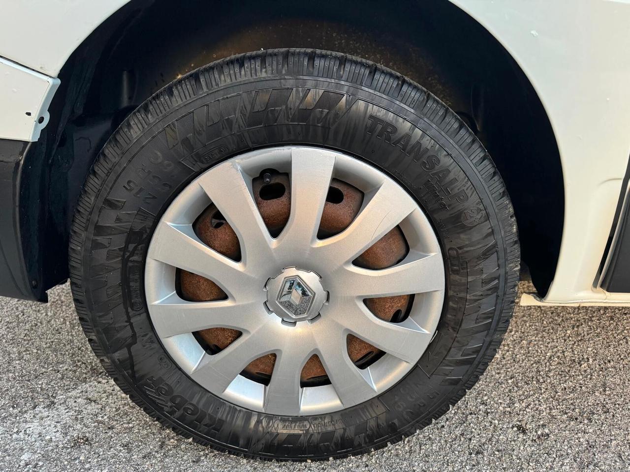 Renault Trafic T27 2.0 dCi 145CV PC-TN Zen Energy