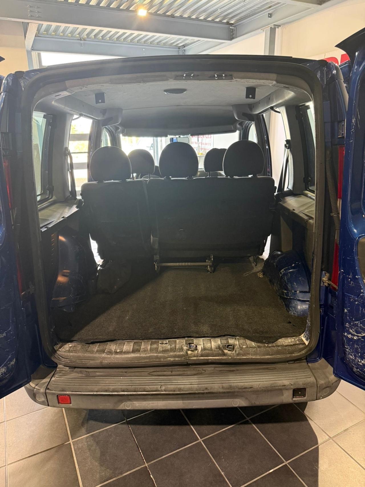 Fiat Doblo 1.9 JTD - 5 POSTI-AUTOCARRO -CONTO VENDITA