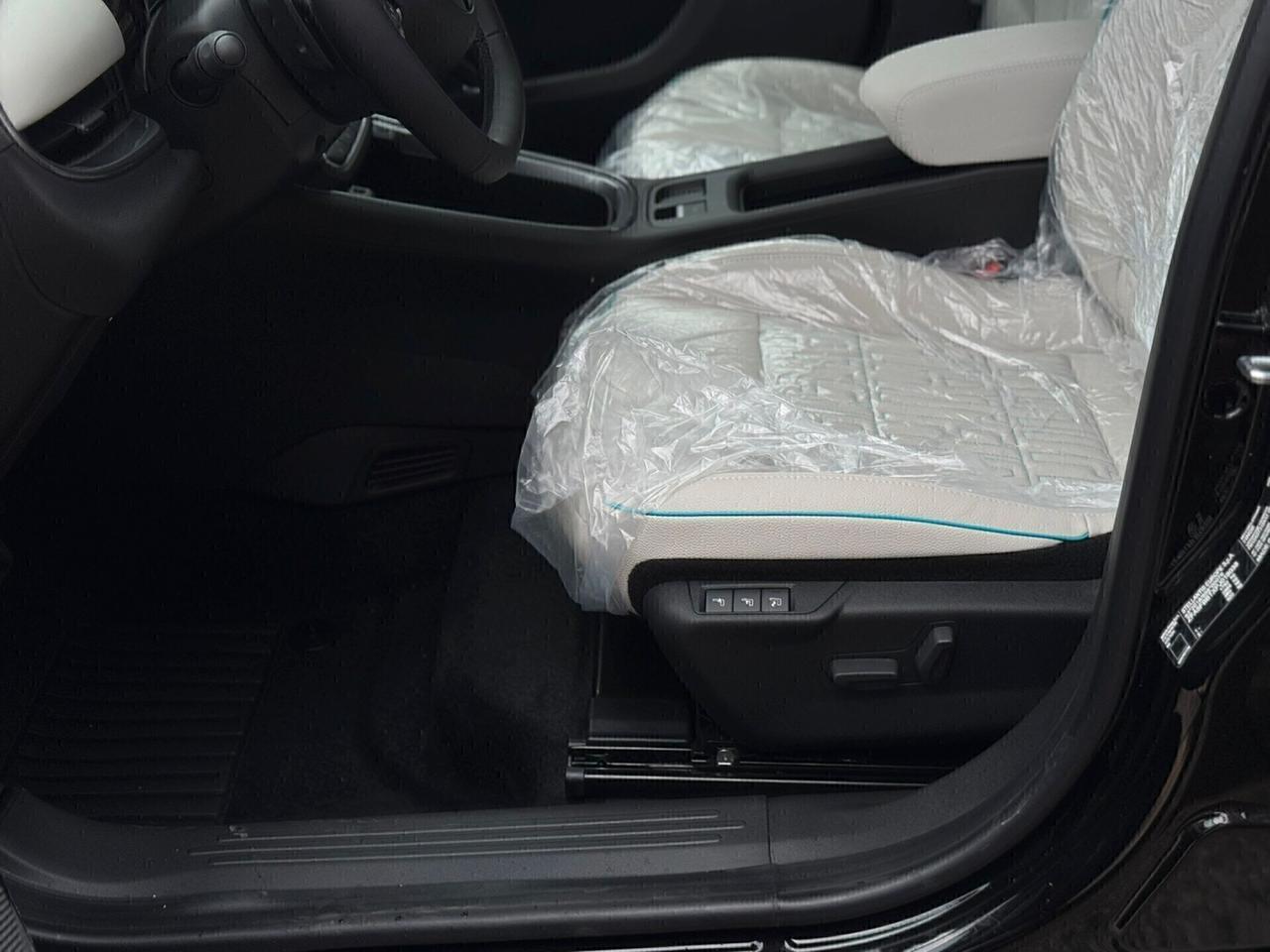 Fiat 600 Hybrid DCT MHEV La Prima
