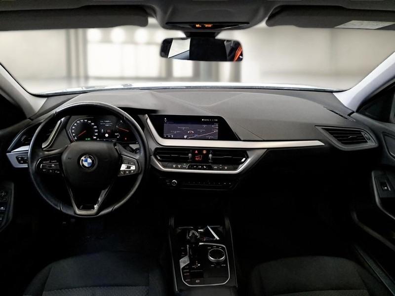 BMW 116 BUSINESS ADVANTAGE AUTO 5 PORTE BERLINA