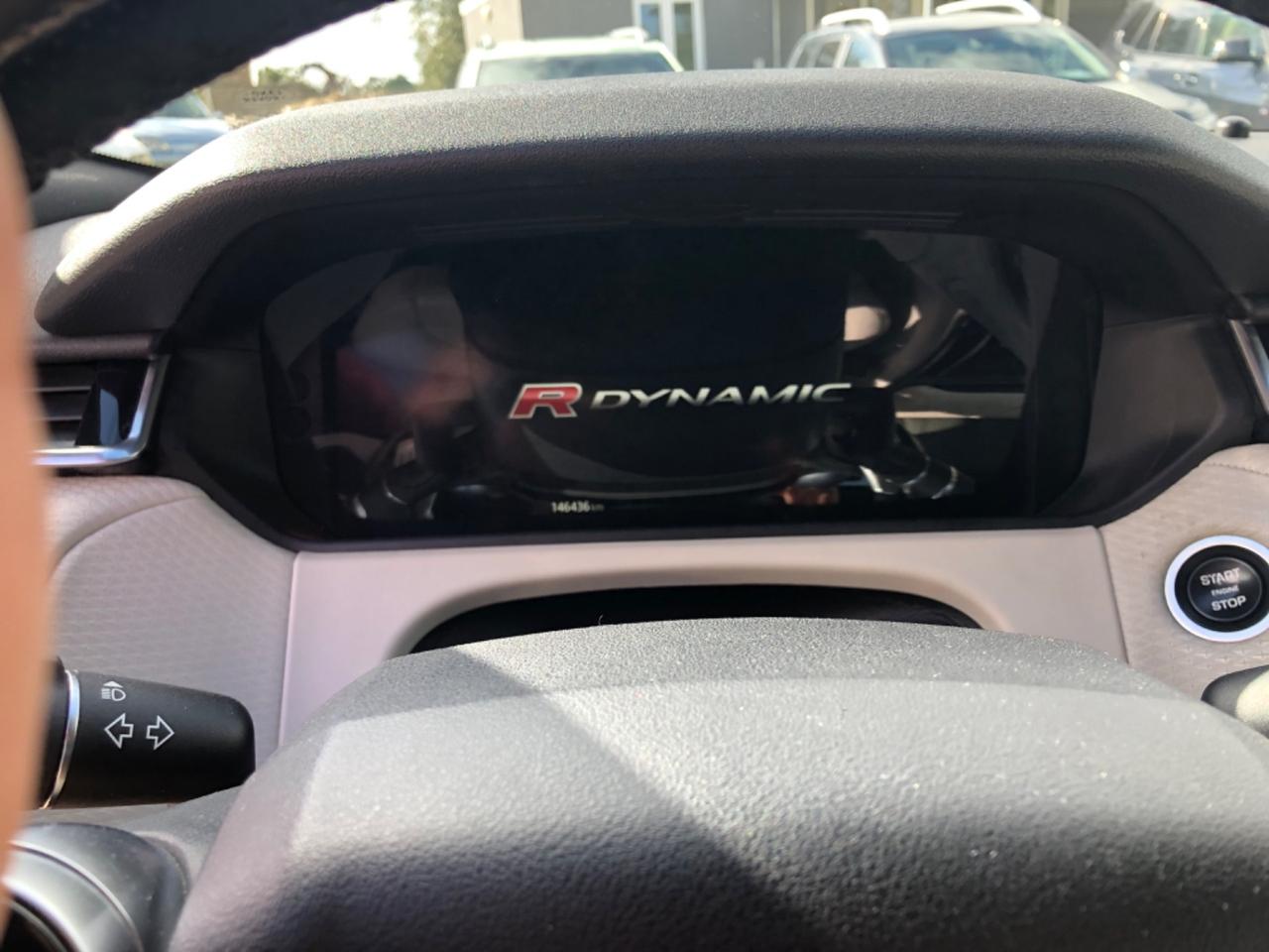 Land Rover Range Velar 2.0D I4 240 CV R-Dynamic HSE