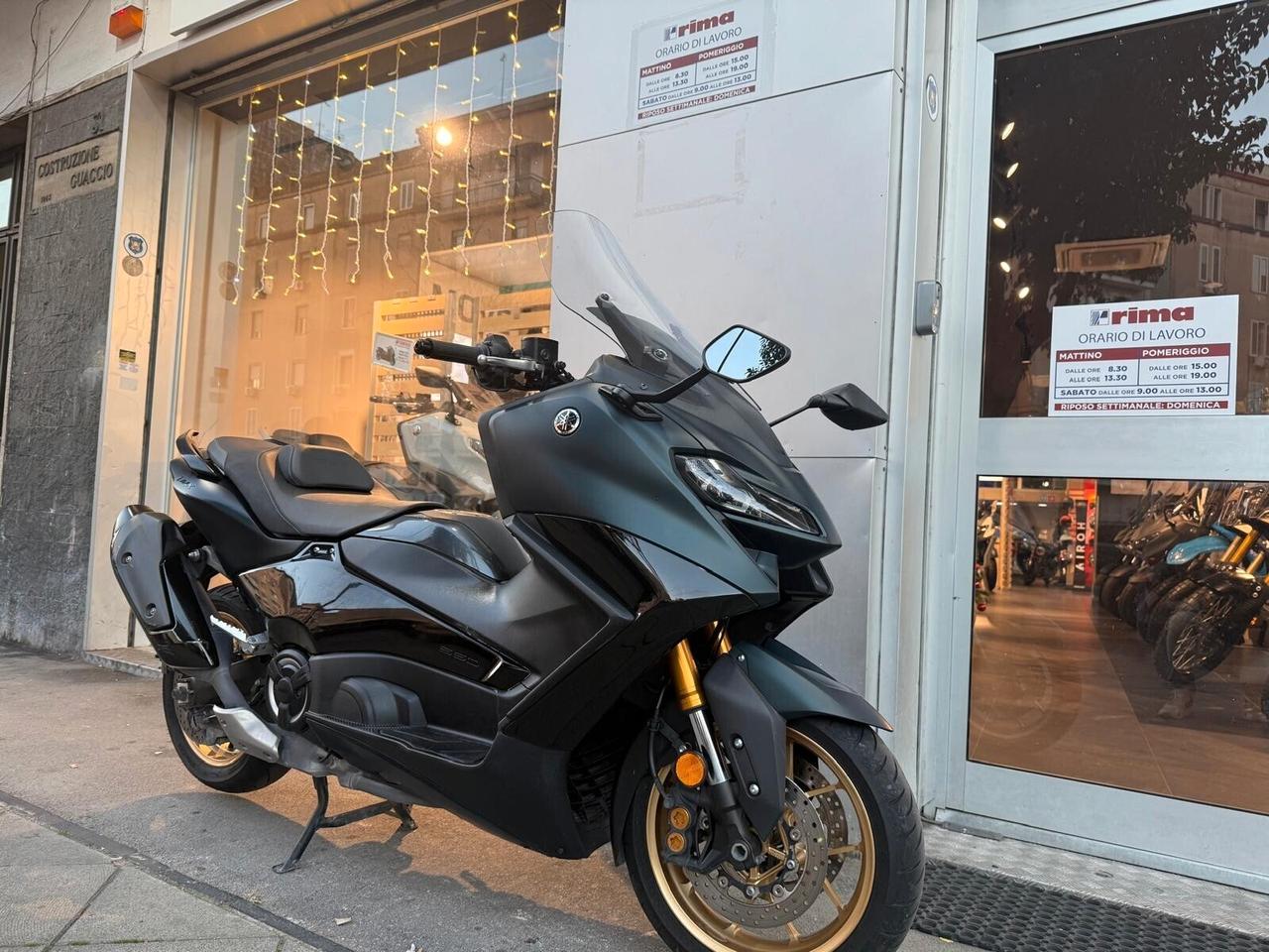 Yamaha T Max TECH