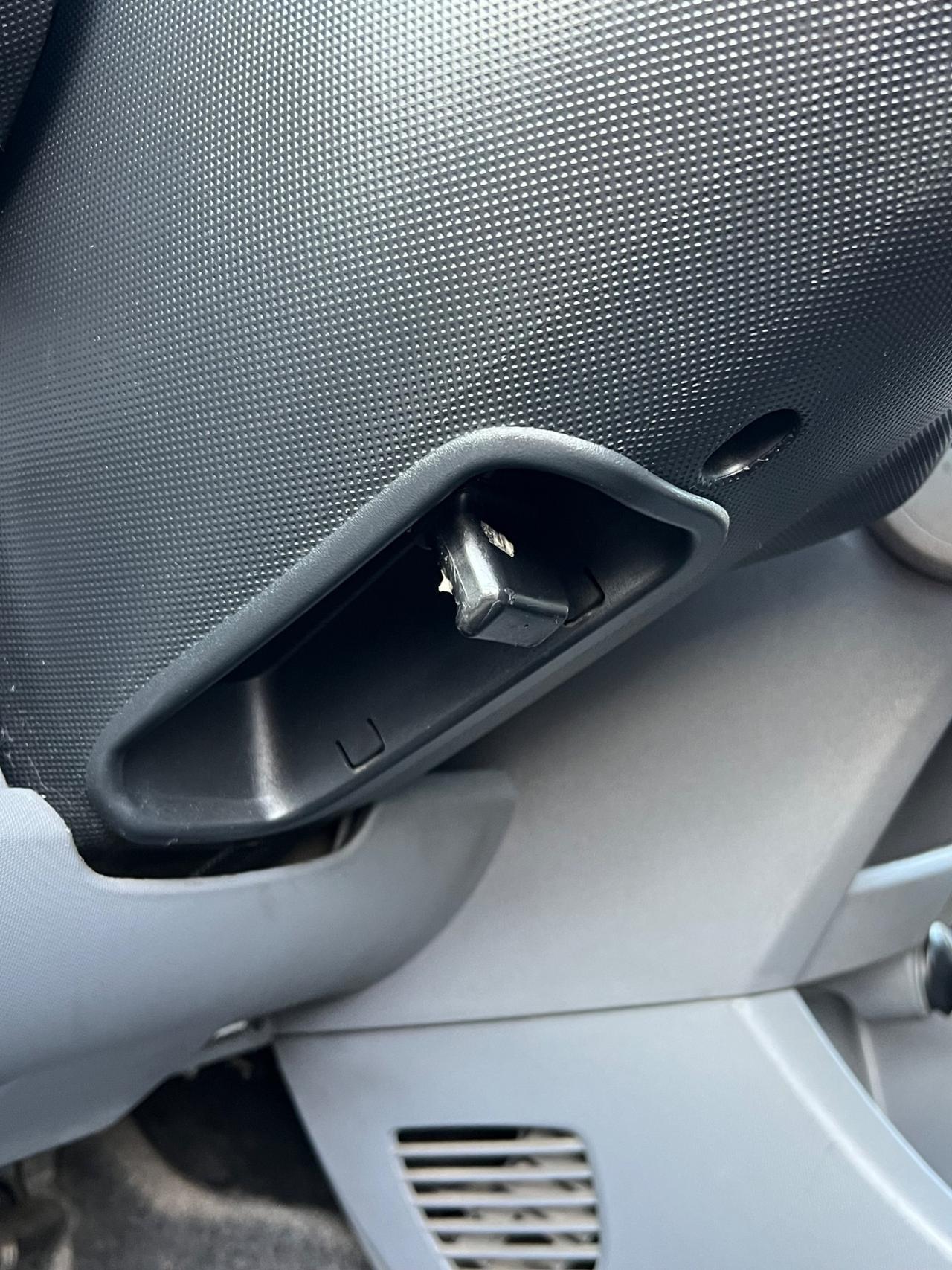 Peugeot 107 1.0 68CV 5p. Desir