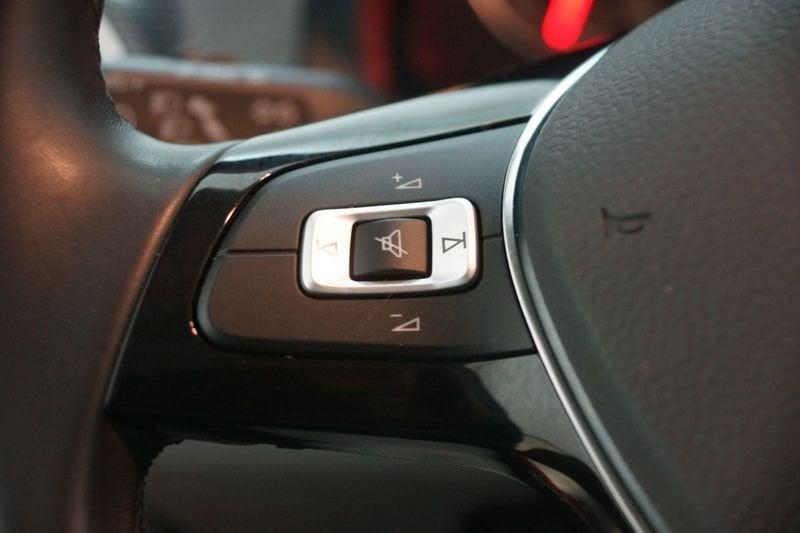 Volkswagen up! 1.0 48kW EVO move up! BMT