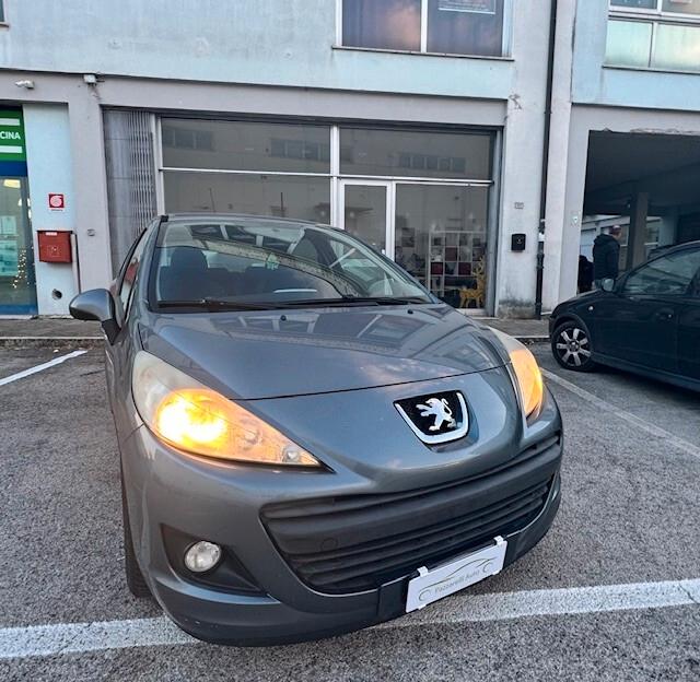 Peugeot 207 1.4 HDi 70CV 5p. X Line