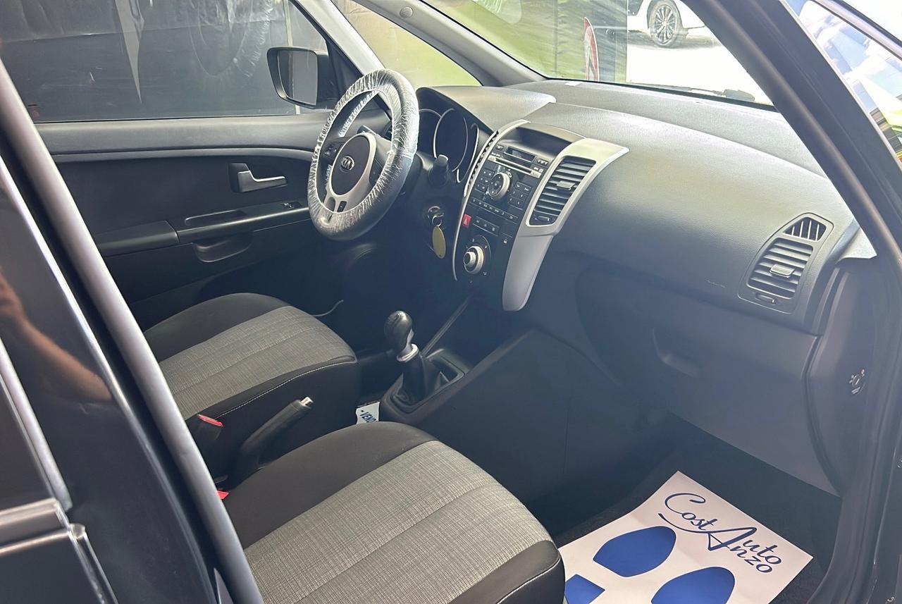 Kia Venga 1.4 CRDi 90 cv CrossOver High Tech 2015